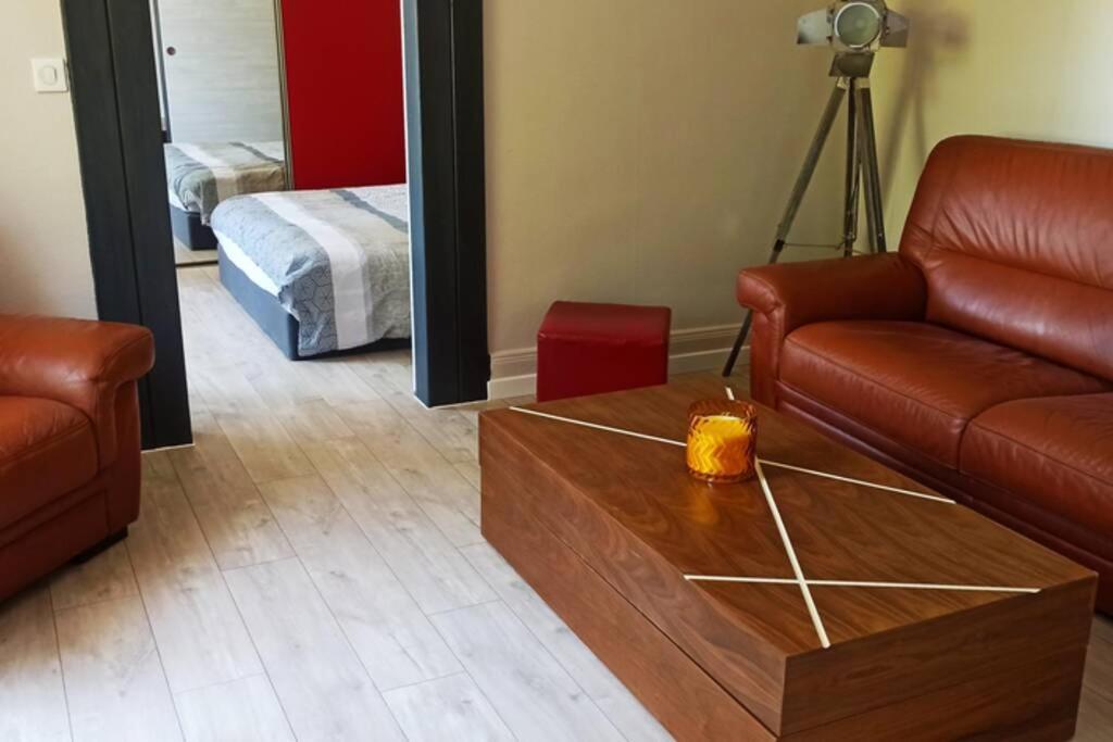 * Appartement Rez De Chaussee Frontiere Suisse * Delle Buitenkant foto
